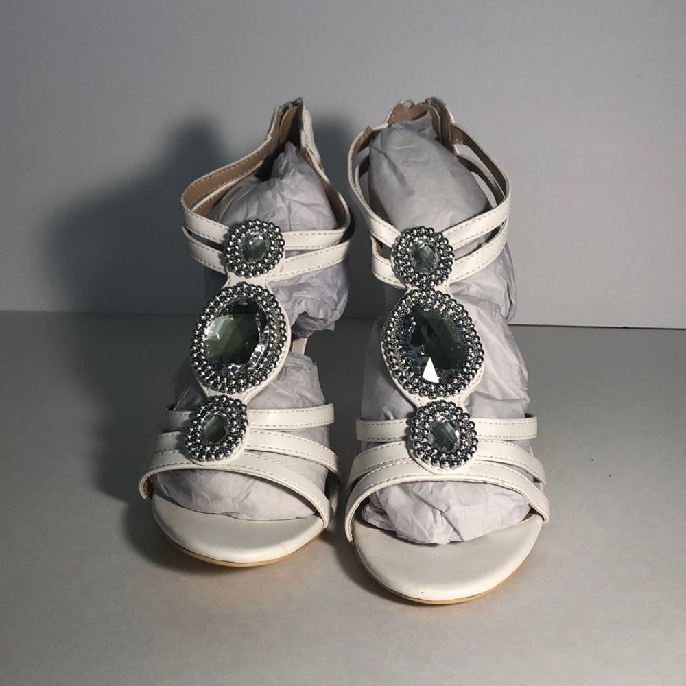 Size 8 Dazzling Heel